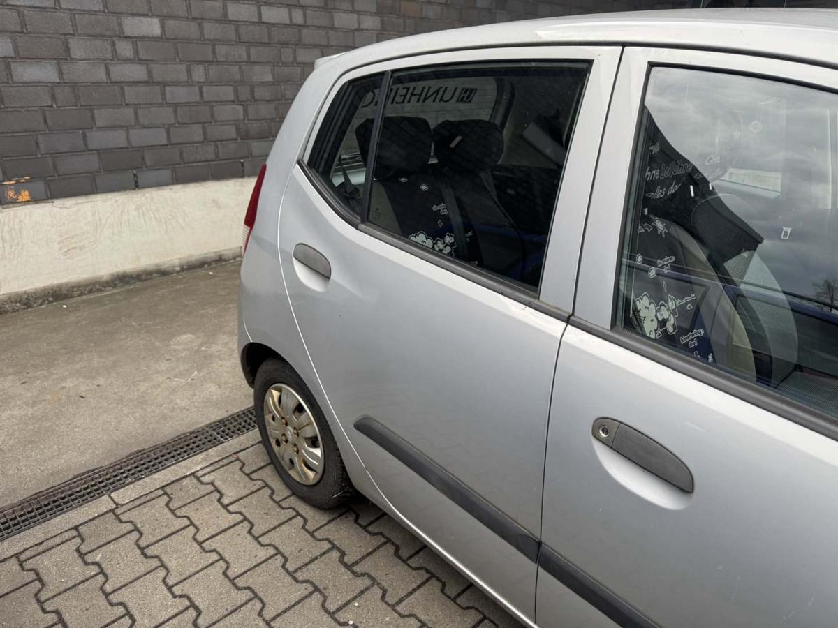 Hyundai I10 PA original T&uuml;r hinten rechts HD Sleek Silver Bj.2010